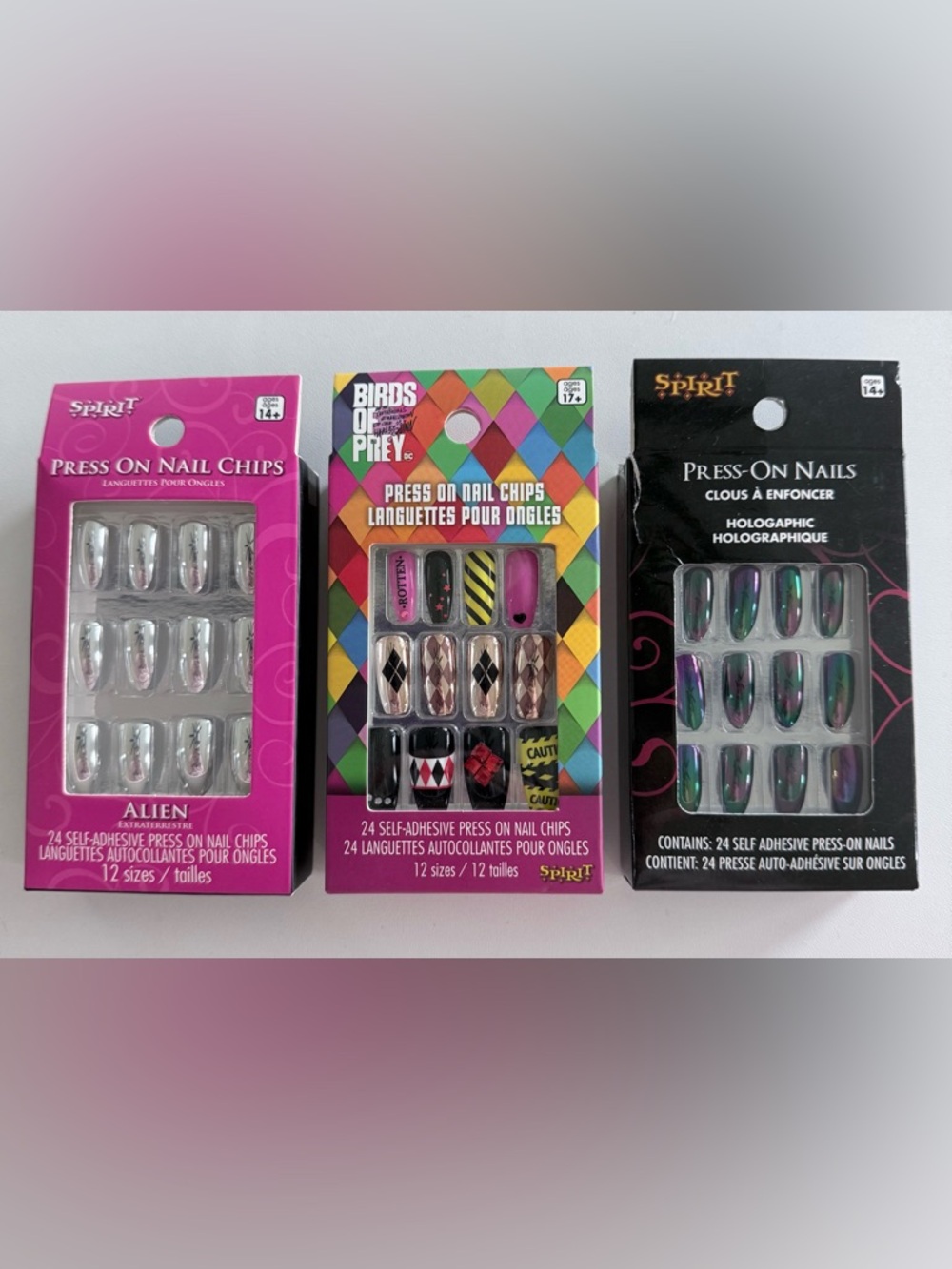 Spirit Press-On Nail Chips Set – Pink, Black, Gold, Silver